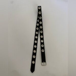 black single grommet belt